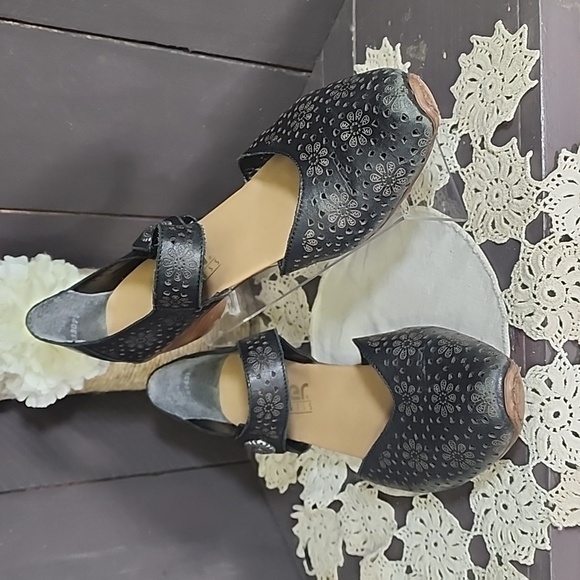 RIEKER black sandals womens size 40 - Picture 1 of 7